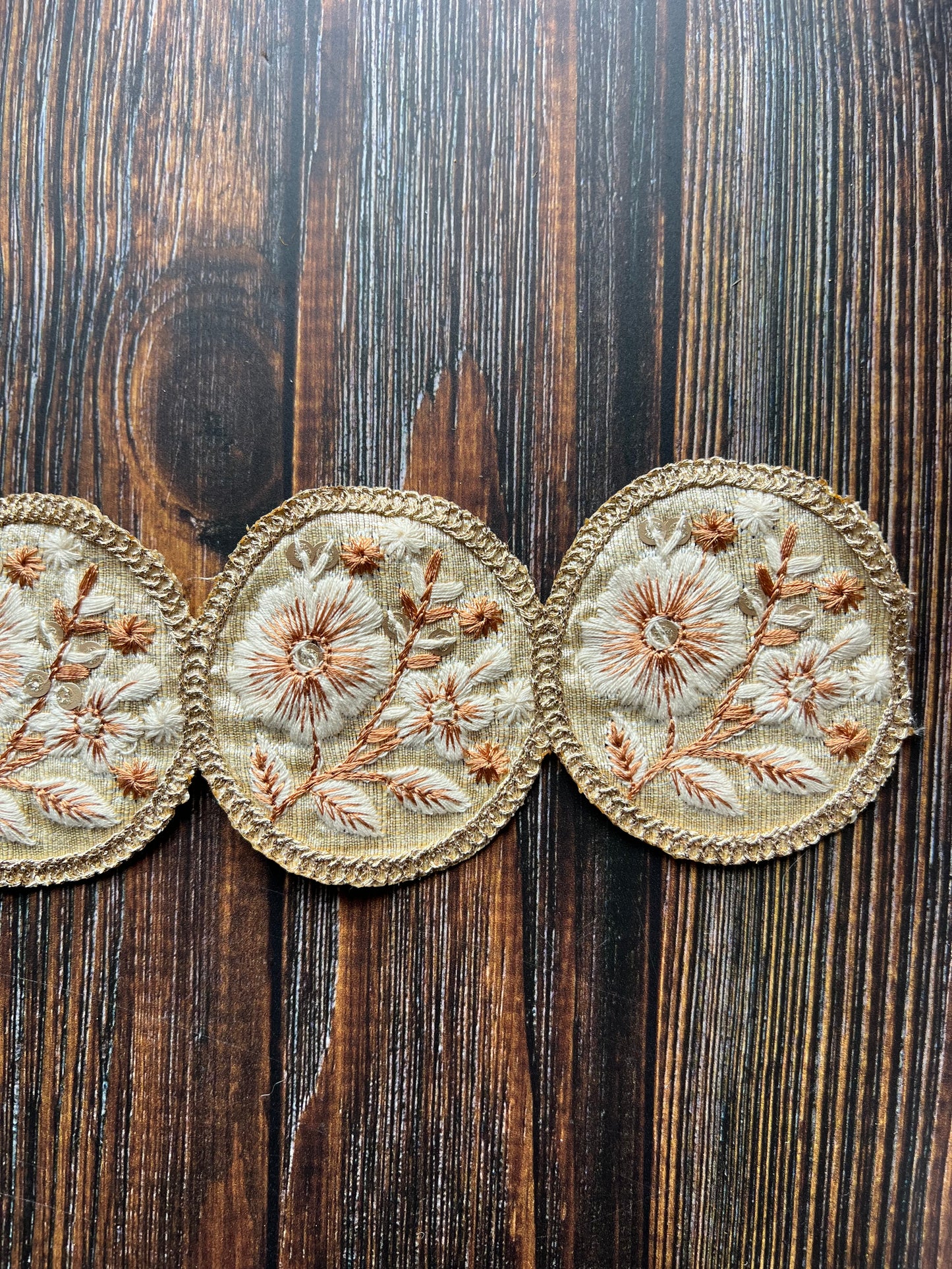Circle golden floral embroidered Indian trim