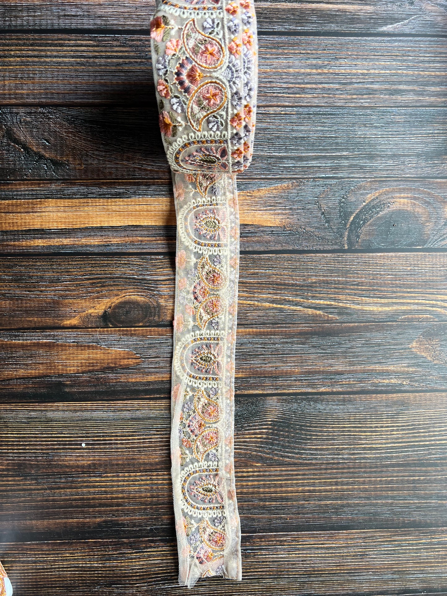 Arches Blooming embroidered Indian trim