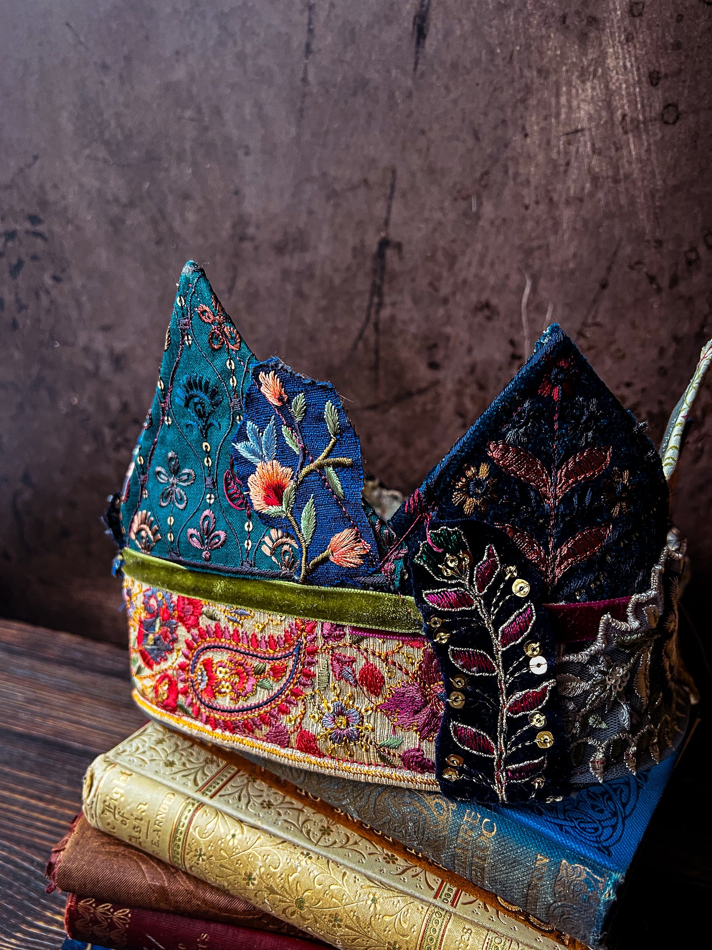 Fabric Collage Crown Kit